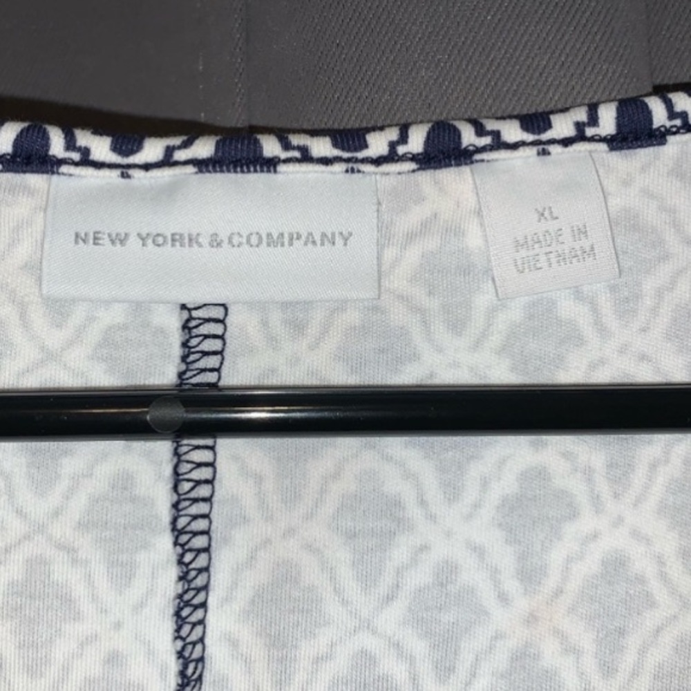 SUMMER 🌴 New York & Co Geometric Patterned Dress - Picture 4 of 4